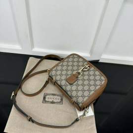 Picture of Gucci Handbags _SKUfw220372174fw
